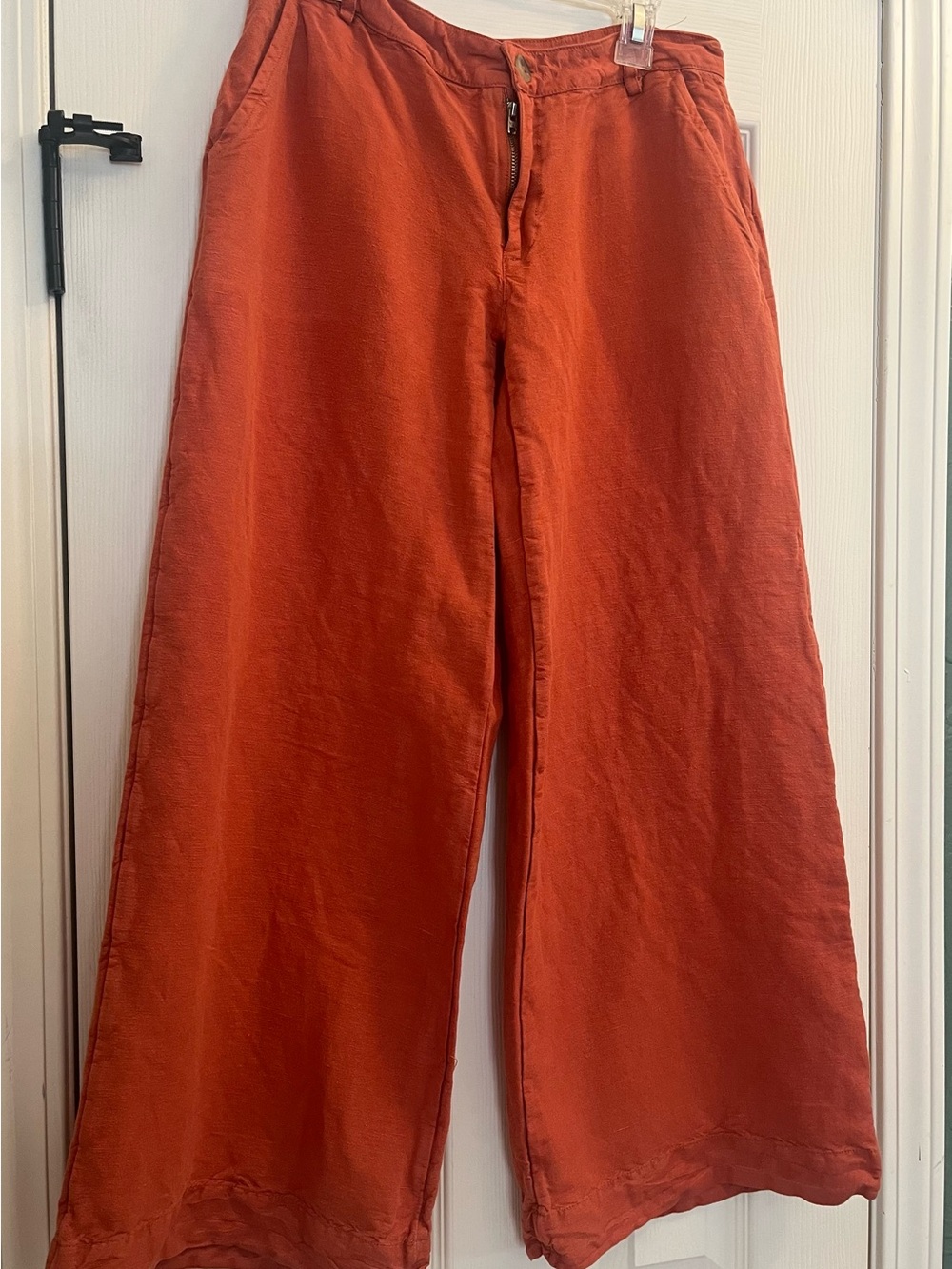 Urban Outfitters Ginny Linen Wide-Leg Low-Rise Pants in Rust